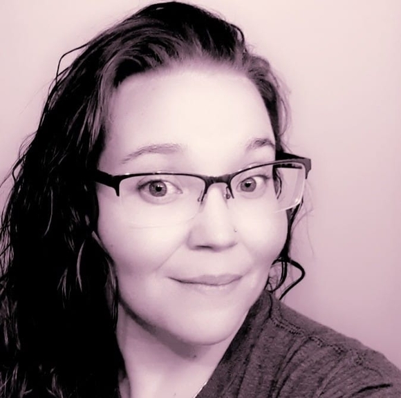 Meet your Posher, Debra - Picture 1 of 1